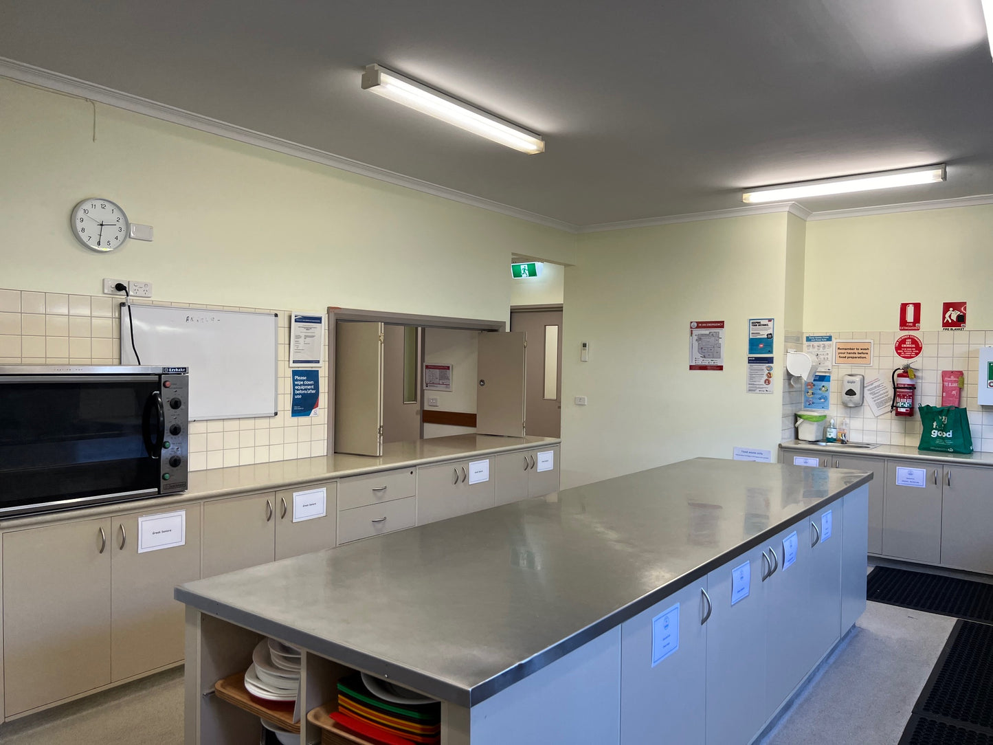 Commercial Kitchen
